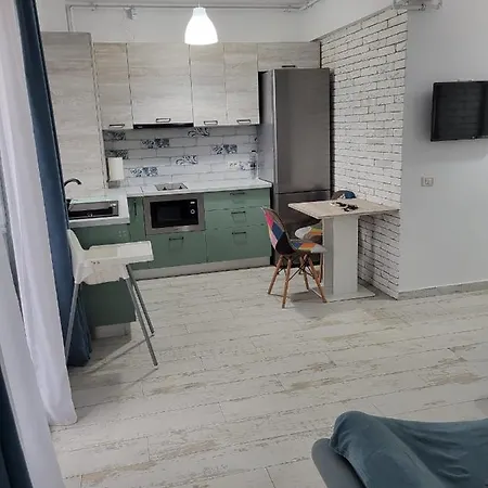 Apartament La Doi Pasi De Mare ナボダリ