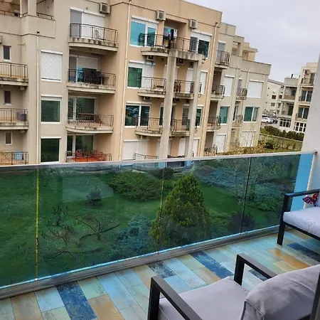 Apartament La Doi Pasi De Mare * ナボダリ